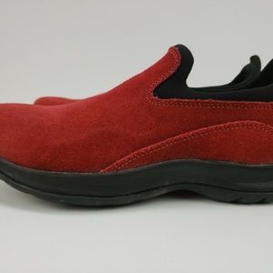 LANDS' END Mocs Slip On Shoes Red Suede Leather 8